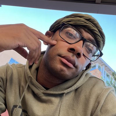soulinature's tweet photo. New profile pic, who dis? 😎✨ #FreshLook https://t.co/RAF5sgNoJ3