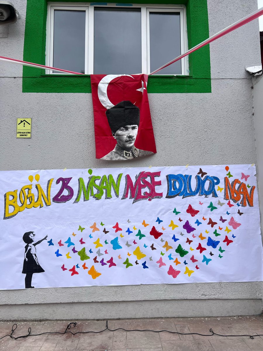 Bafrabarbarosi1's tweet photo. 23 Nisan Ulusal Egemenlik ve Çocuk Bayramımız                          @Recepzc86133724      @FahriGuler55               @EbruBAY57060060  @ayan2549            @serpilkoca19             @DeryaDlger2 https://t.co/bOinnFFjix