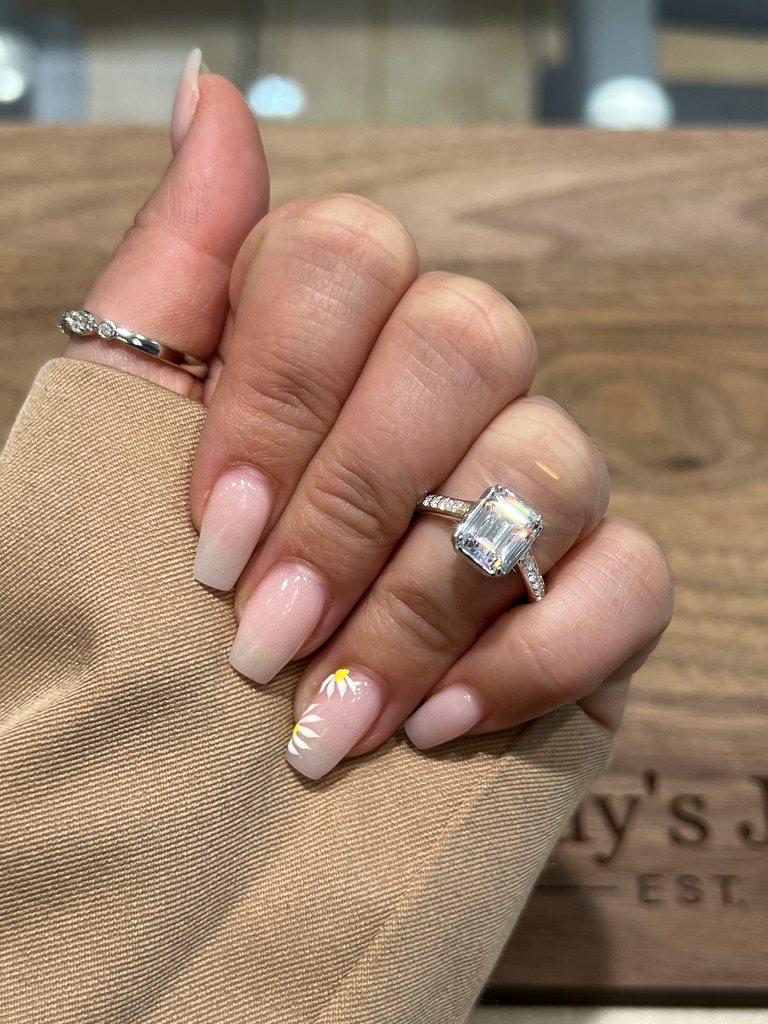 Our new bridal jewelry launch includes trendy fancy shaped stones! Styles now available for the emerald, radiant, and oval cut lovers! Don't see the shape you're looking for? Leave us a comment and we'll add it to our list! ⁠
⁠
#bridaljewelry #engagementringinspo #ringshopping