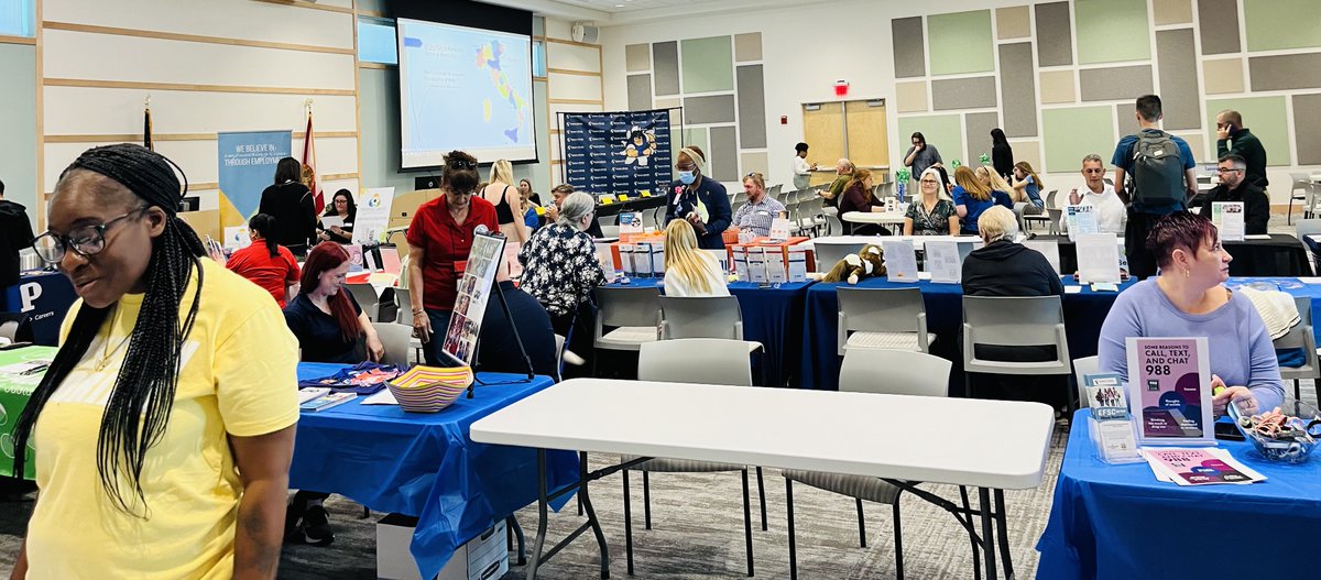 RCDSFlorida's tweet image. We had a fantastic time engaging with students and faculty at the EFSC Melbourne Campus Disability Awareness Event today!

#melbourneflorida #disabilityawareness #EFSC #melbournecampus #communitysupport #empowerment #DisabilityAdvocacy #disabilityinclusion