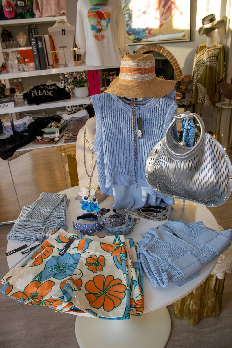 That feeling when your new spring fit is placed right in front of you! Find your look with the latest products at Eden Boutique!