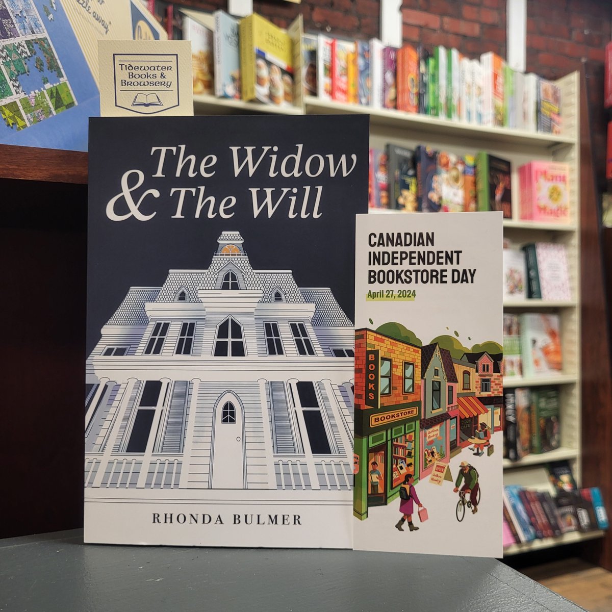 Tidewater_Books's tweet photo. More Book & Bookish ideas for #WorldBookDay & #CIBA2024 (which is this Saturday) & #FRYE2024 month! 💕🌎📚🇨🇦
Enjoy some book ideas from around the store, the world, & Canada!
Visit us in person or online at https://t.co/WtFcBxaVCB! 💕🇨🇦📚
@indiebookstoresca @fryemoncton https://t.co/xK44jFNDOH