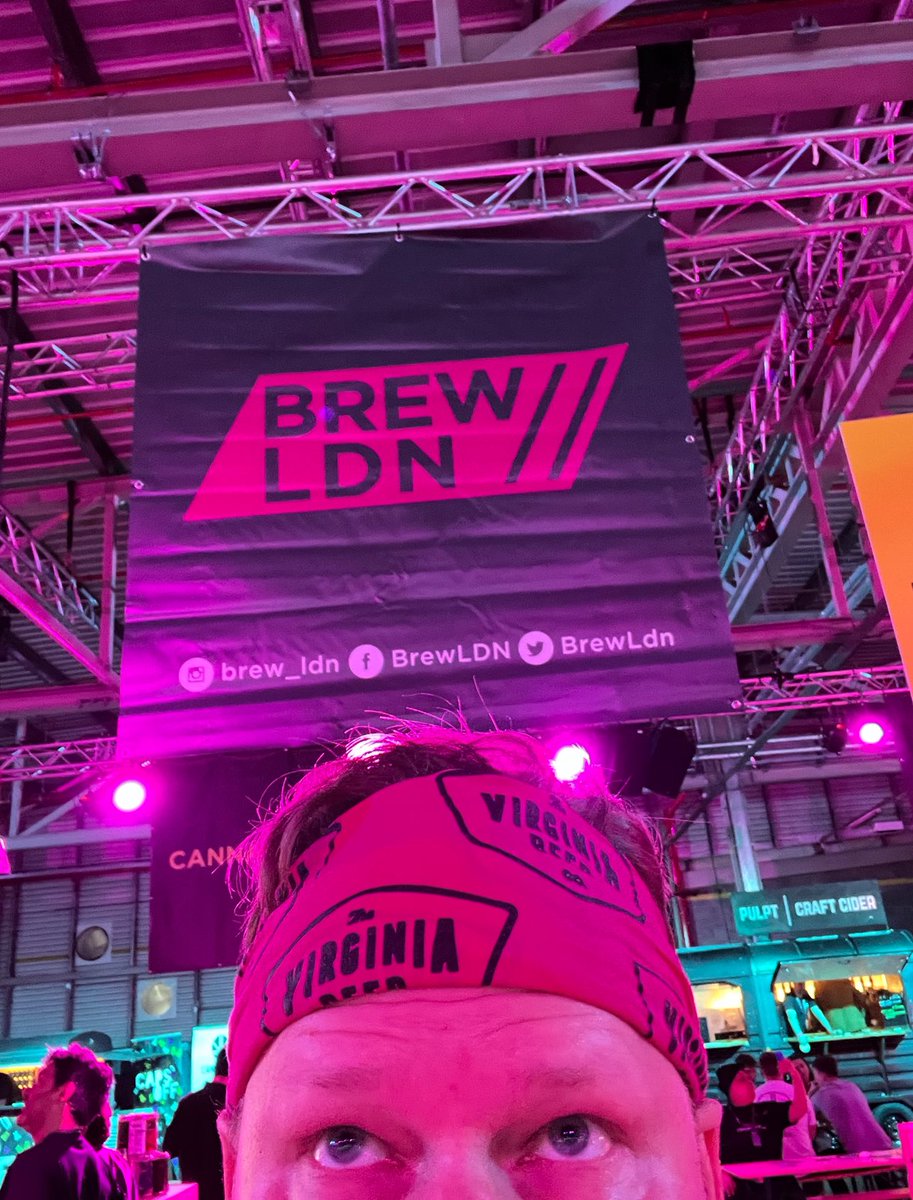 We’re heading back to 🇬🇧 tomorrow for the @BrewLdn festival! Anyone going be in The City this week? Looking to share a few pints, some cheers, and probably an order of @PizzaExpress Dough Balls Doppio after.