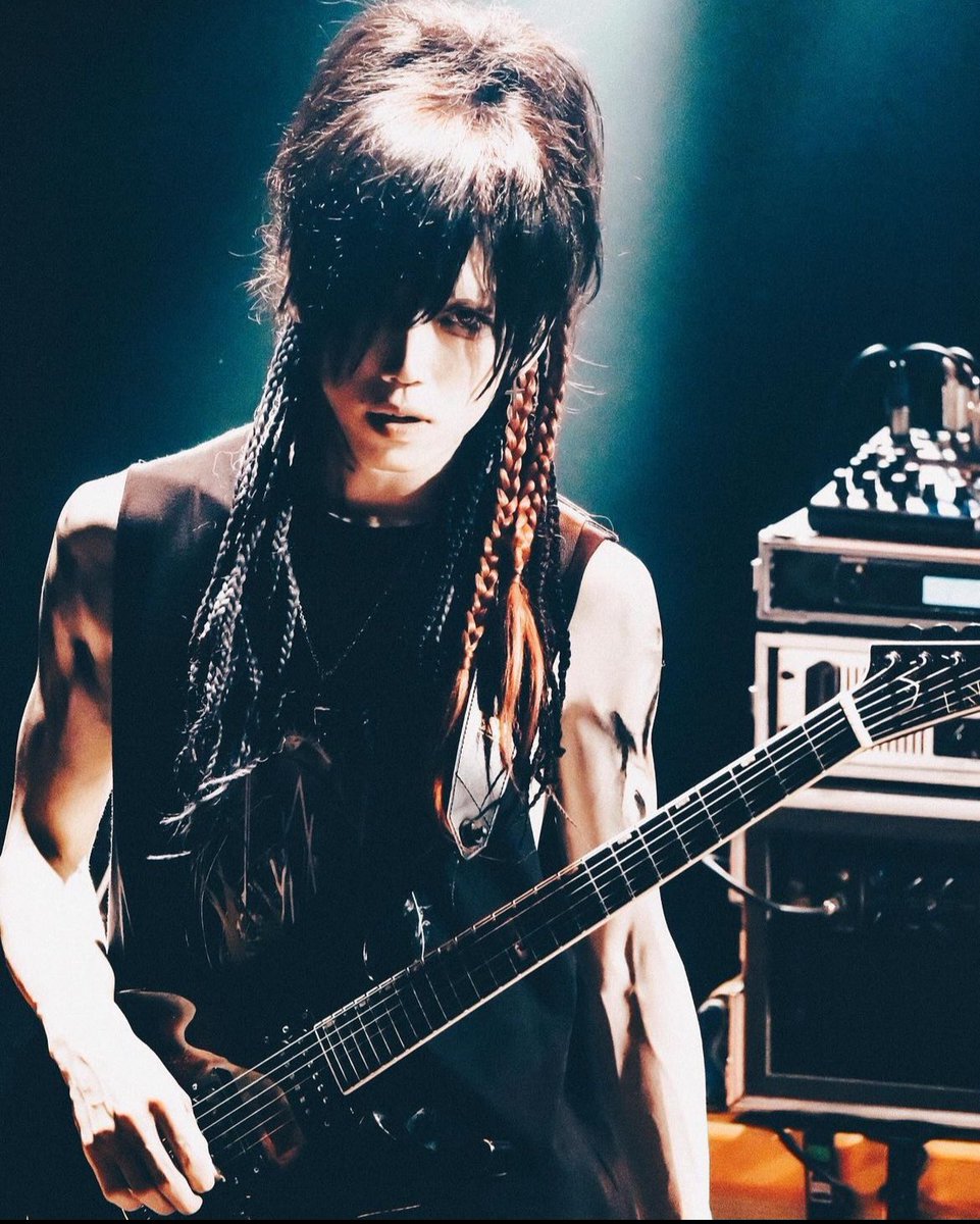 mayu__nara's tweet image. Gt. Kohei Iyoda @KoheiIyoda 

東京キネマ倶楽部にて単独公演
Imperial Circus Dead Decadence 
「夜と霧の中、死生の命を問う——。」

こちらヘアメイク担当いたしました💄
ありがとうございました🙇‍♂️
#icdd