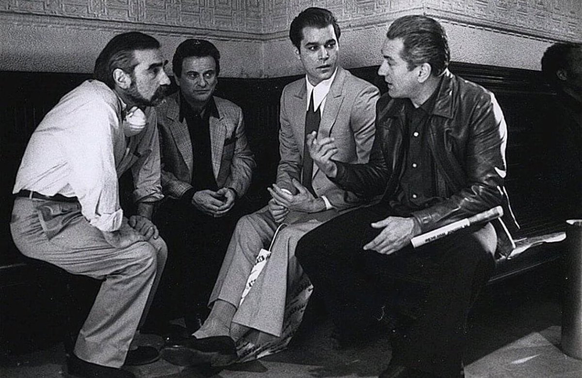 RealEmirHan's tweet photo. Martin Scorsese, Joe Pesci, Ray Liotta and Robert De Niro during the filming of Goodfellas https://t.co/7VXmtNNhWz