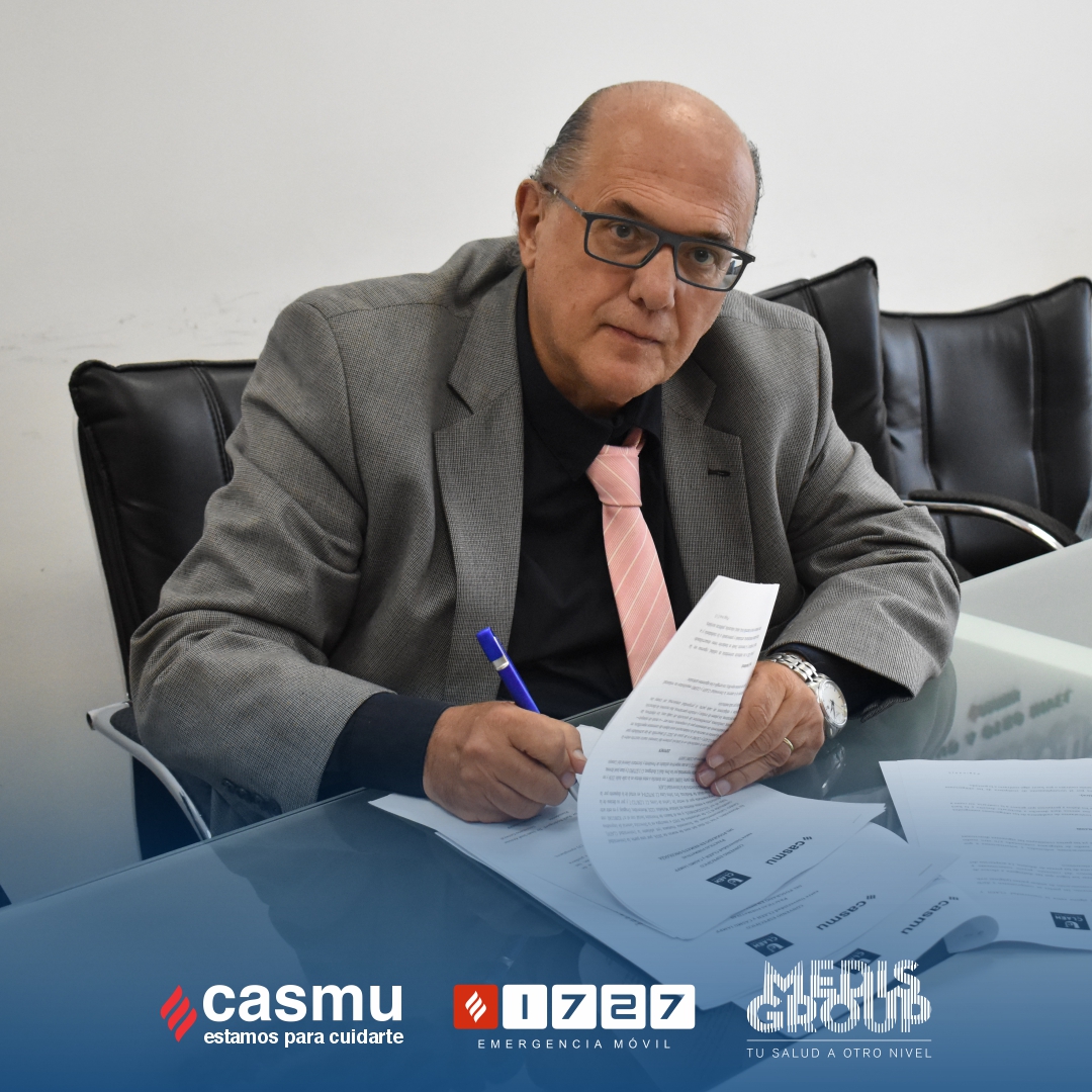 casmuoficial's tweet photo. ✍🏼 Firmamos un nuevo convenio con la Universidad CLAEH , que permitirá a los estudiantes de su Posgrado en Hematología y de la Licenciatura en Medicina Transfusional realizar prácticas y pasantías en nuestra institución.
#CLAEH #CASMU #NosUneLaVida #EstamosParaCuidarte https://t.co/Bv20De8X7y