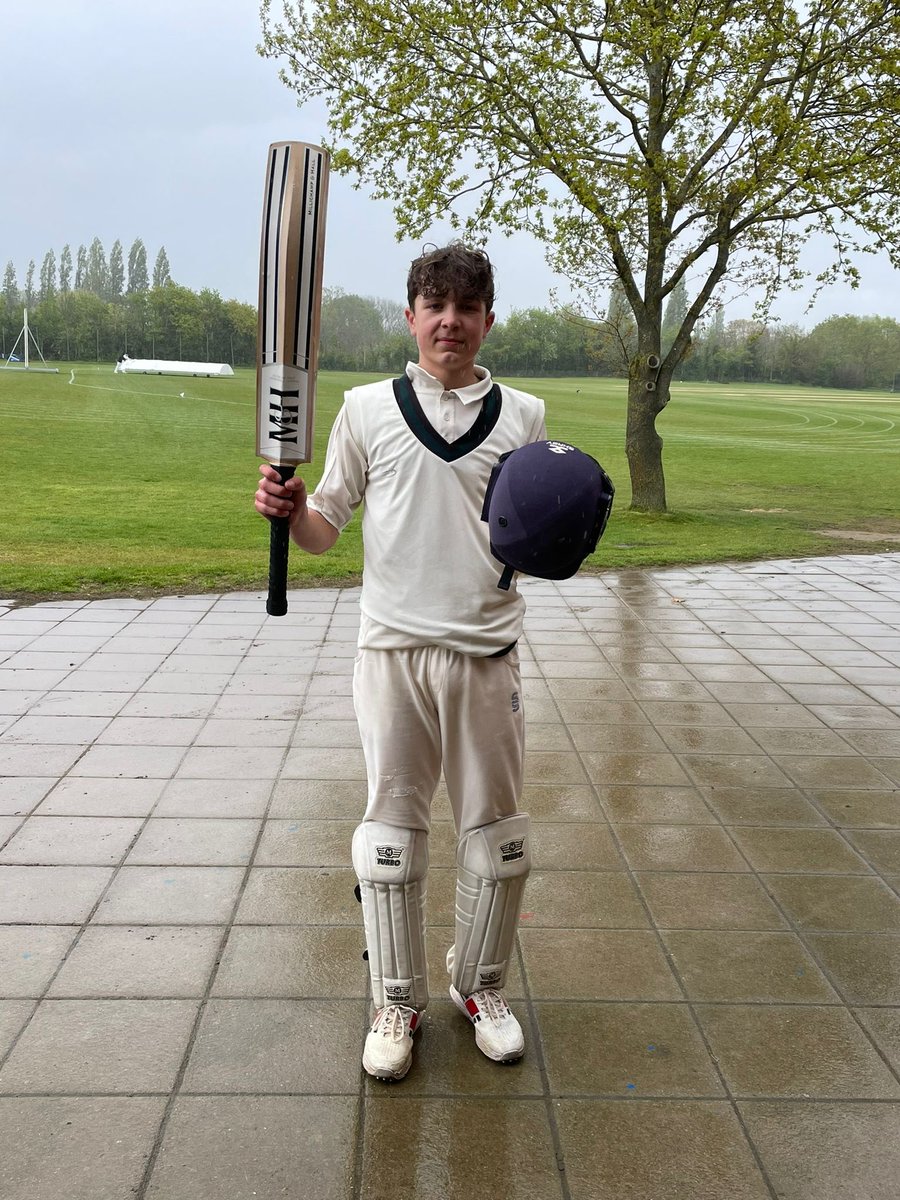 Many congratulations to Harry T. on his first hundred for the school for U14 ‘A’s v. Fulham Boys - 103 not out off 56 balls with 16 fours and 4 sixes, hitting a six off the final ball of the innings. A brilliant innings!