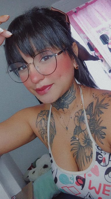 🐭Rata Faraona 👑 - Tu me ves asi toda linda. Pero soy una coñoemadre https://t.co/IECICpZyRn