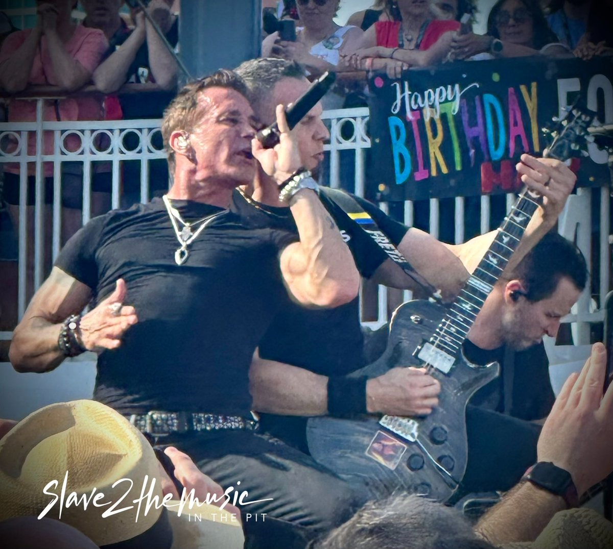 slave2themusic's tweet photo. Snaps from the first two @Creed shows in more than a decade. the #summerof99 cruise was a blast! #creed https://t.co/NlT0mtFIvL