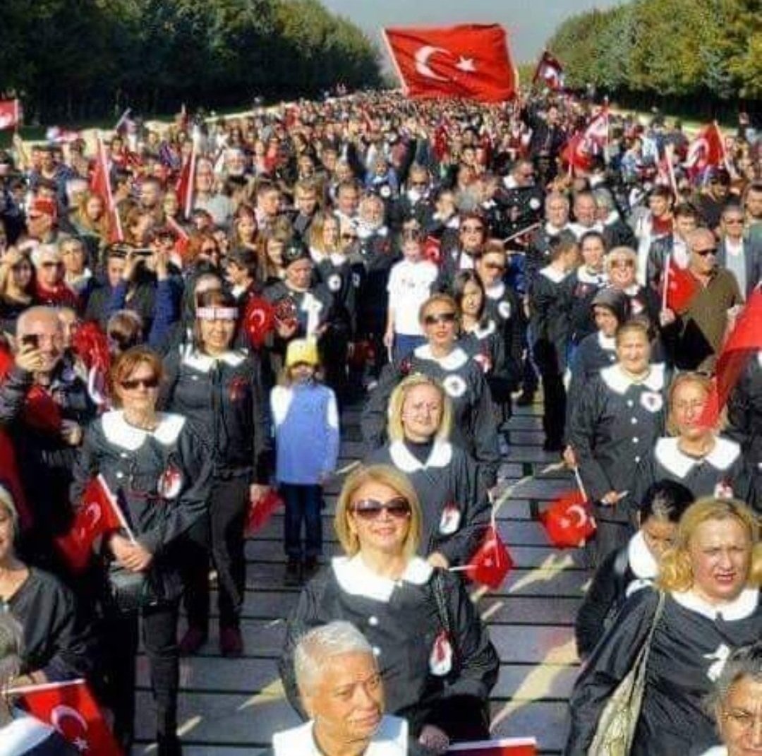 BUNLAR KADAR KÜLTÜRLÜ İNSAN GÖRMEDİM 🤣