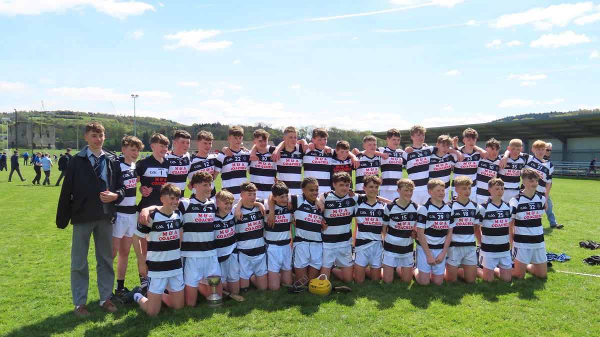 Congrats again to our 2nd Year Hurling panel - to their school mentors, their parents, families & their clubs - involved in the Juvenile Colleges @gaaleinster Final today in @ThomastownGAA - a very close game against a very strong @GCC_NewRoss #proudofourpupils ⚫️⚪️👏👏👏