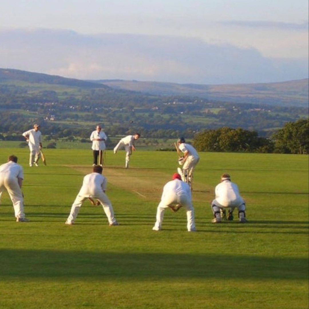 crickshouts's tweet photo. We all know someone who would still bowl to the leg side here 😂❓ https://t.co/A8CMRB2YBZ