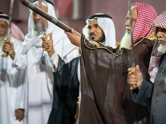 صور من حفل معايدة قبيلة المطارفه من عوف من حرب