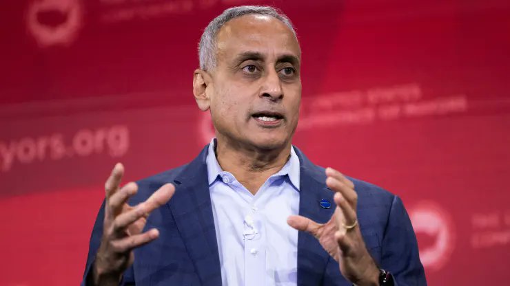 glenngabe's tweet photo. "We need to twitch faster, like athletes twitch faster' -> Google search boss Prabhakar Raghavan told employees to prepare for a  different market reality, because “things are not like they were 15-20  years ago.”

"At a recent all-hands meeting, Raghavan said user behavior is changing, competition is heating up and regulation is becoming a bigger challenge." 

“With a huge opportunity ahead, we’re moving with velocity and focus,” a Google spokesperson told CNBC, when asked to comment on Raghavan’s  address. The spokesperson highlighted the addition of generative AI to  search and improvements in search quality, adding, “There’s lots more to come.”
https://t.co/HSXNtspWMA