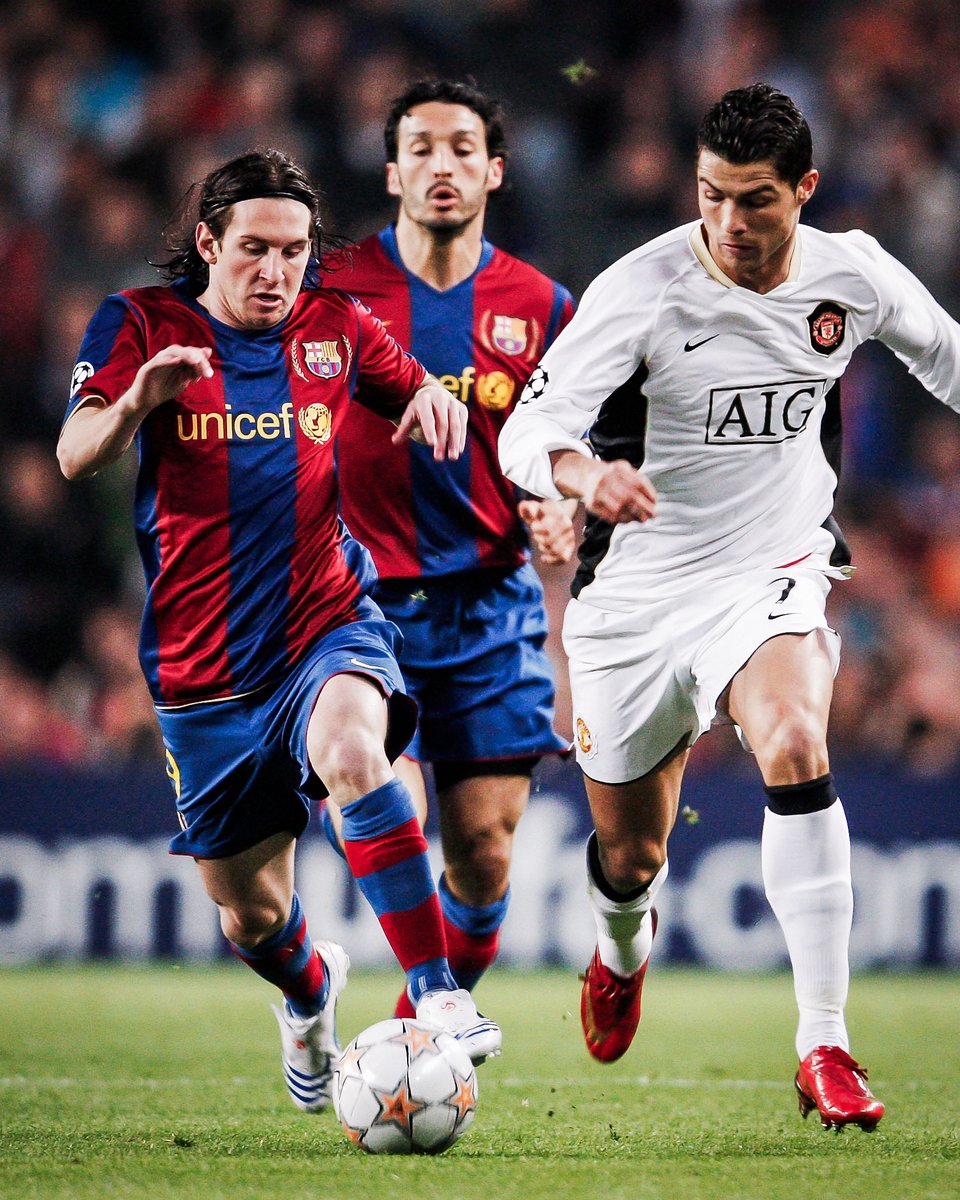 16 years ago, Leo Messi and Cristiano Ronaldo faced off for the first time as Barcelona hosted Man Utd in the UCL semifinals. The start of a special rivalry 🐐🐐