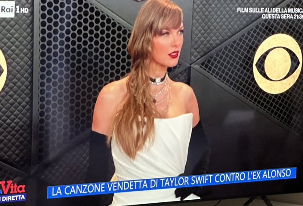 “taylor swift’s revenge song against ex fernando alonso” italy is not a real place get me out of here fr