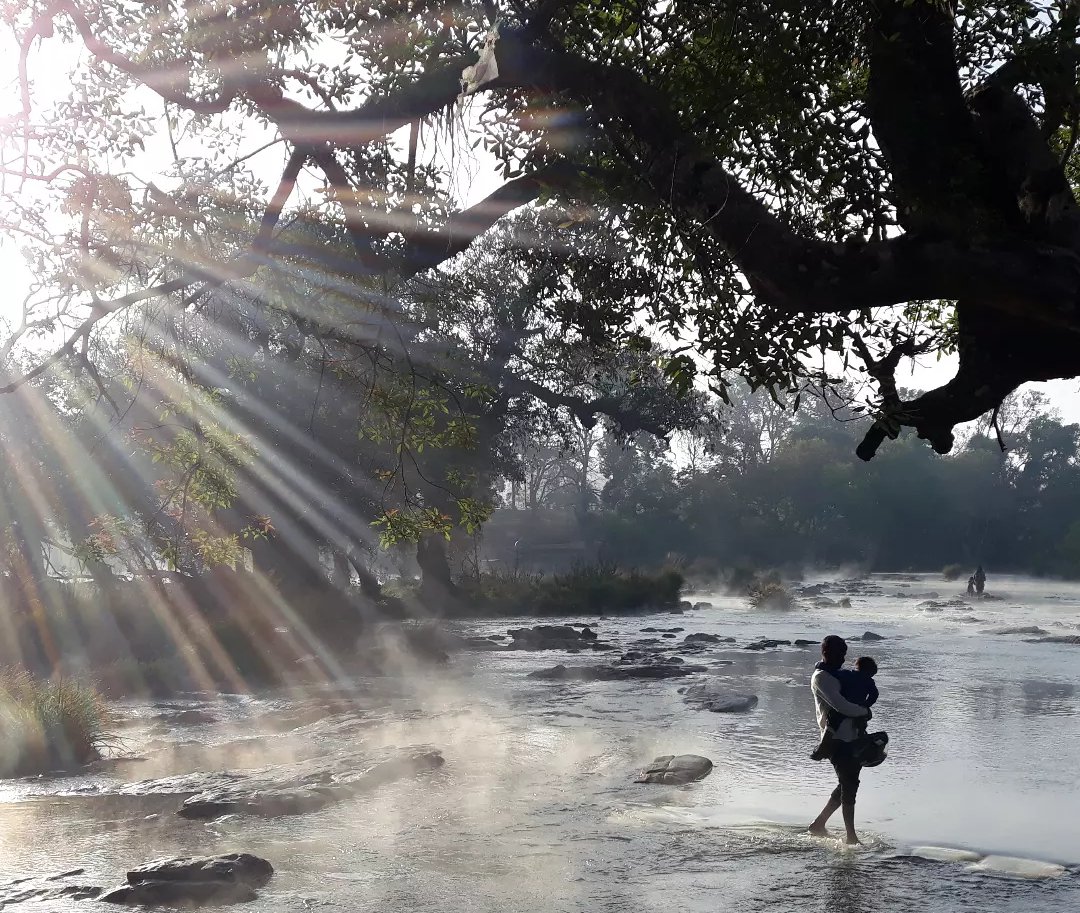 River Crossing (India)

A photo from the No Rush photography exhibition by The Raven Brothers.

#photography #gallery #photoexhibition