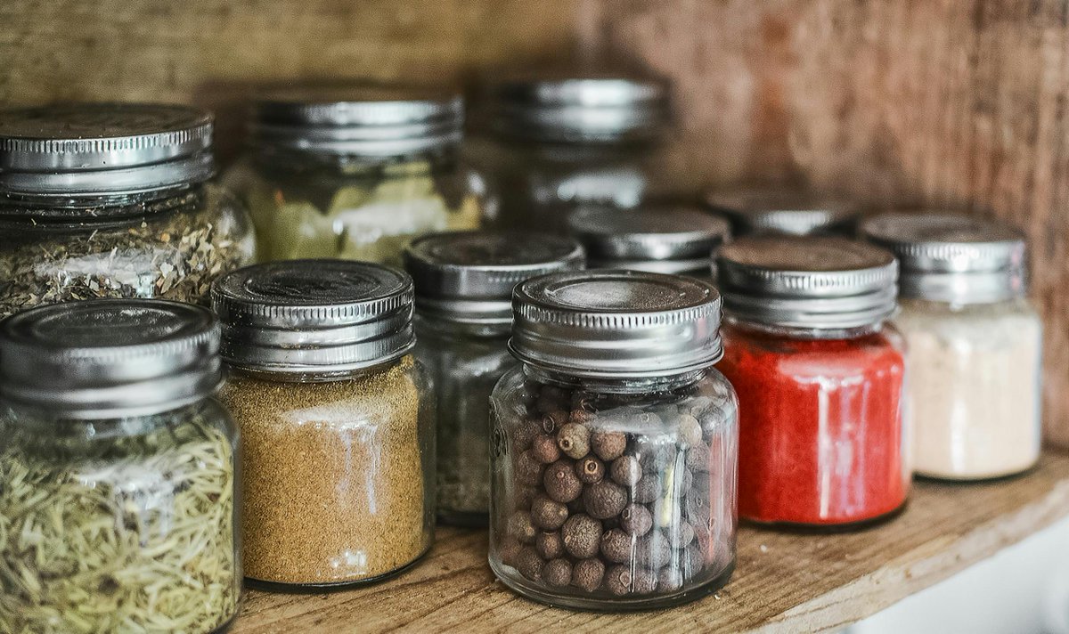 Keep your spices fresh longer by storing them in a cool, dark place away from heat and sunlight. This simple trick ensures maximum flavor for your dishes! 

#KitchenTip #Kitchen #Tips #SpiceStorage #Spices #Storage #Organization #GlassJars #EnhancedFlavors #flavor #shop4cooks