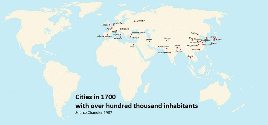 Cities with over 100,000 inhabitants in 1700