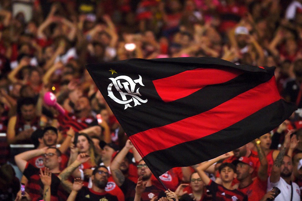 Qual é a história por trás da criação do hino do Flamengo? - tinyurl.com/y76w4zub