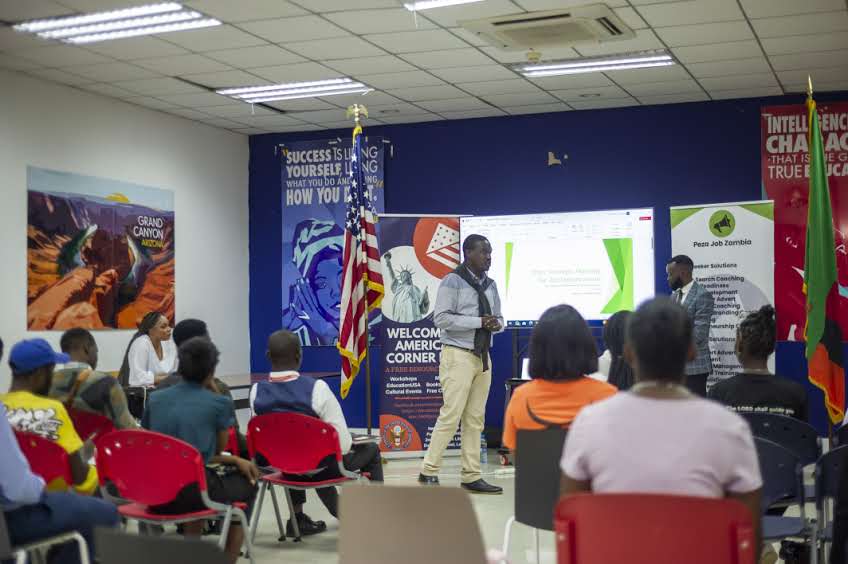 Had a fantastic time sharing insights on preparing for the job market at #AmericanCorner It's never too early to start! Thanks to #PezaCareerHub for organizing such an impactful event! #JobSearch #CareerReadiness