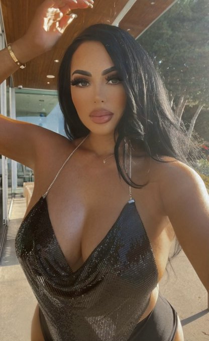 𝓈𝓊𝓂𝓂ℯ𝓇 𝓁ℴ𝒶𝒹𝒾𝓃ℊ.. https://t.co/aLYkg08u5c