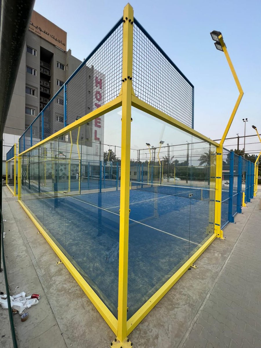 تركيب وفك ملاعب بادل في جميع أنحاء المملكه للتواص 0561288197