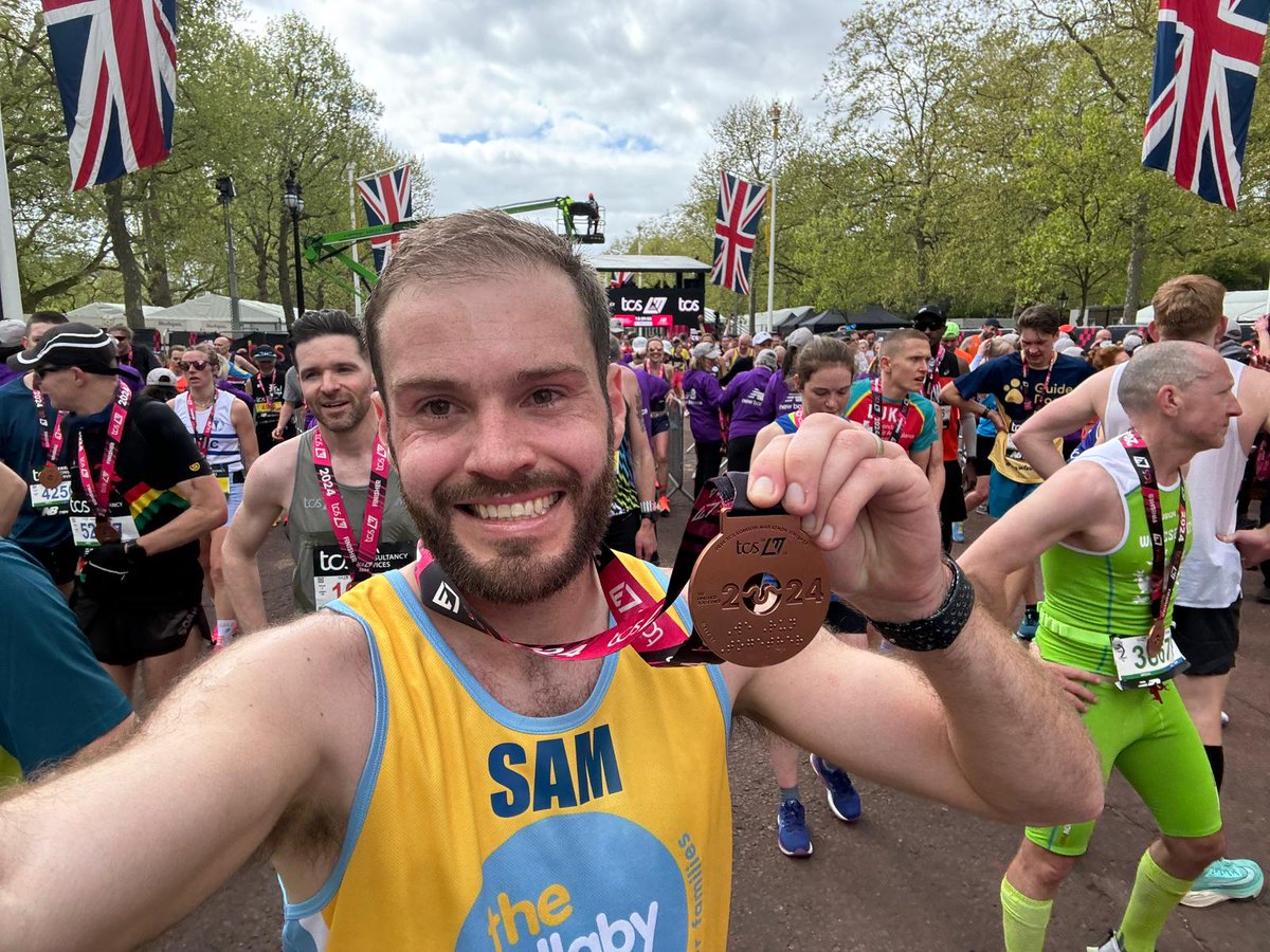 Run the London Marathon with these bonuses: 👕 Personalised vest 💻 Team calls with other runners 🏋🏾‍♀️ Pre-race gym session 🥳 Support from official cheering stations 🧼 Post-race food, massage & shower Find out more about running for The Lullaby Trust here: bit.ly/3U5ypyu