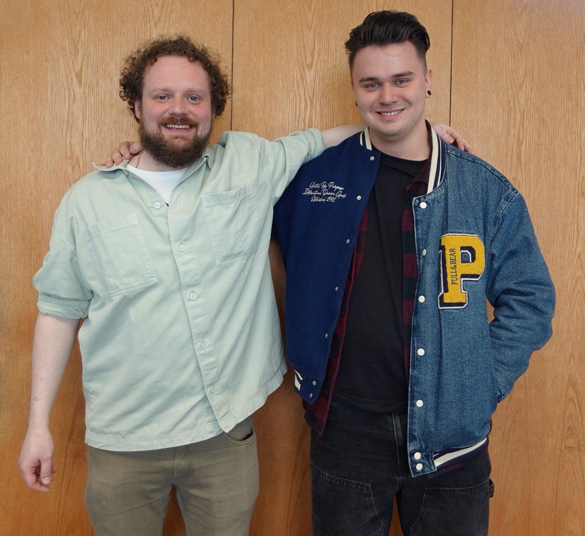 Here's another 'Ambiguities' pairing of poet &amp; translator from @poetryjukebox: Scott McKendry's poem "Unalienable" was translated by Danny Naumov as "Unveräußerlich": soundcloud.com/user-815416158…. We thank our translators for expanding a poem's world!