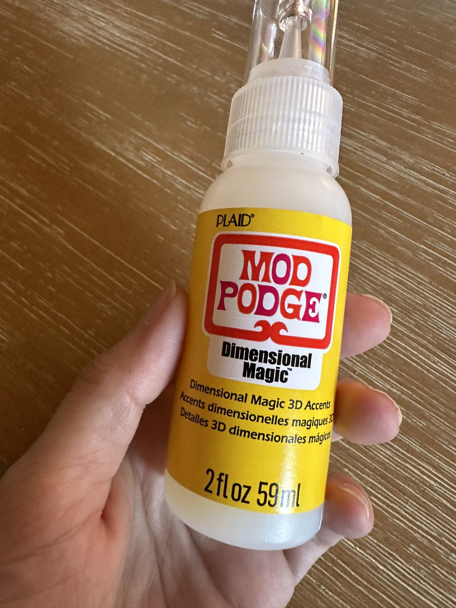 Kelly Knox tweet media