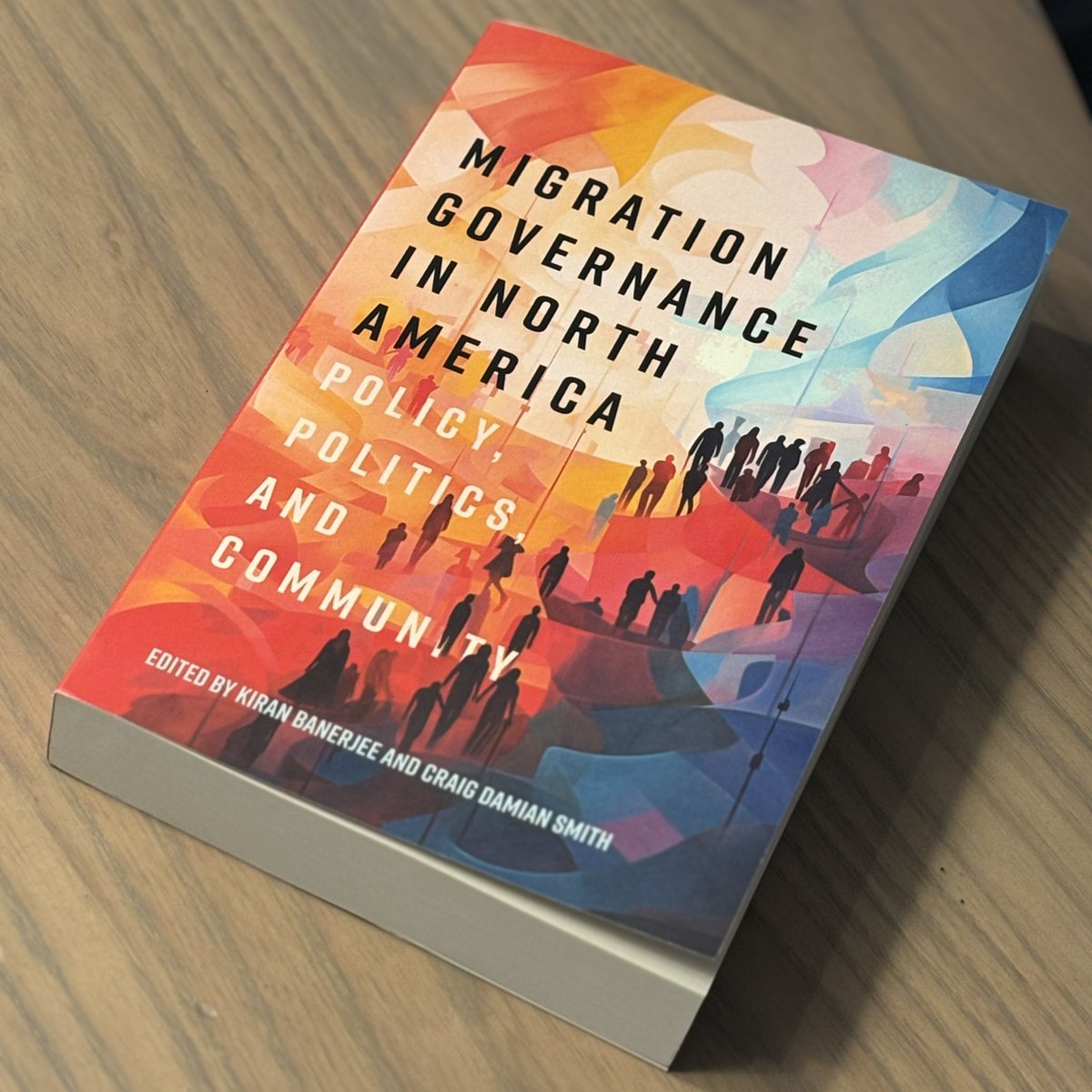 Just arrived in my mailbox: @KM_Banerjee and @CraigDamian’s new collection, Migration Governance in North America, to which @PhilTriadafilos and I contributed a chapter. Great to see it out! Published by @McGillQueensUP.