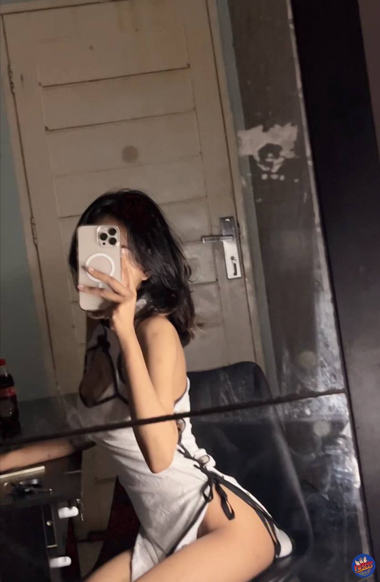 fwbassee's tweet photo. fwb. let's be moots sama cegil🫶
cewe cowo ayoo aja yang penting asik yaww🫶
btw akun aku agak kotor sedikit aja kok✌️
f21 on like&amp;rt https://t.co/0Fq6pxShBV
