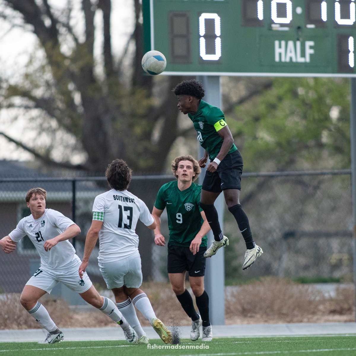 fishmadsenmedia's tweet photo. @LSWFC_Official vs @GretnaHSSoccer , got to try some night shooting and a new lens! Thanks to everyone who said hi last night, more pics up on insta!
#NEBPREPS @nebraska_talk https://t.co/eW02TaiA9j