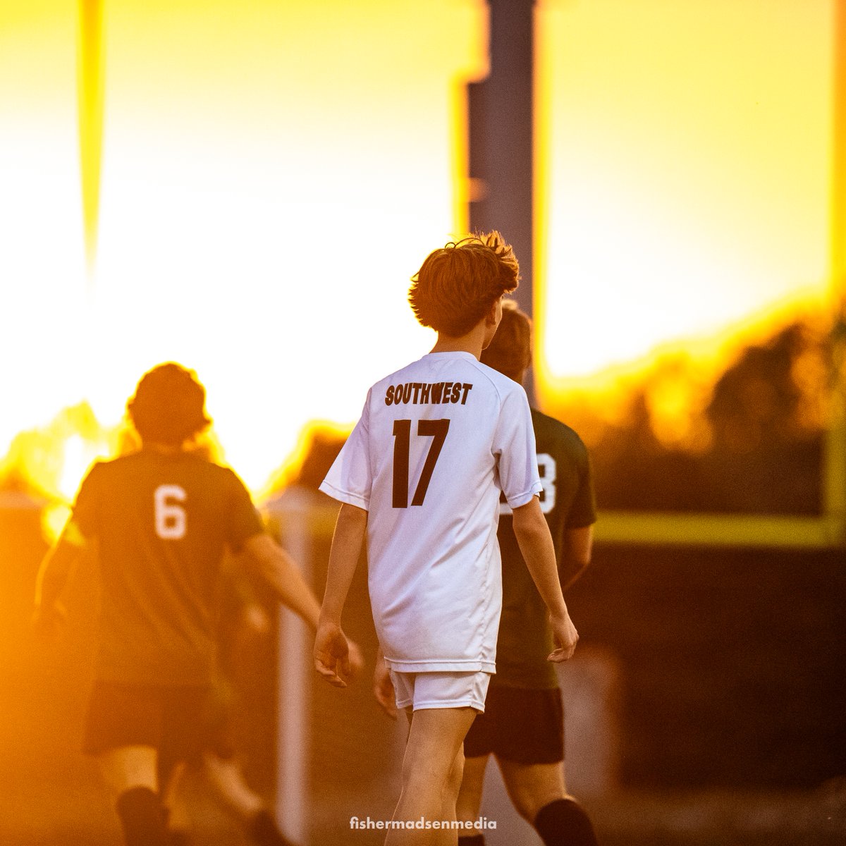 fishmadsenmedia's tweet photo. @LSWFC_Official vs @GretnaHSSoccer , got to try some night shooting and a new lens! Thanks to everyone who said hi last night, more pics up on insta!
#NEBPREPS @nebraska_talk https://t.co/eW02TaiA9j