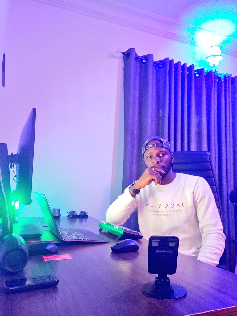 mrdanielexcel's tweet image. Working with GOD, Give it TIME 💡🤲🏾

#CreativeThinker #CreativeaDesigner #uiuxdesign  #UIUX