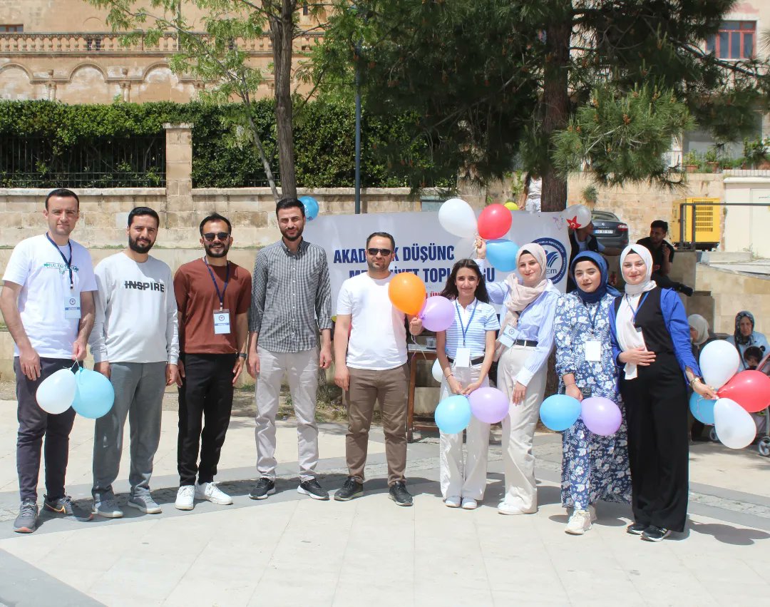 Etkinliğimize Bölge Koordinatörümüz Vedat SALİHOĞLU ,Diyarbakır Genç Memur -Sen Başkanı Ercan DERVİŞOĞLU  ve başkan yrd. Hadi ERDEM ziyaret ettiler.
Ziyaretlerinden ötürü değerli başkanlarımıza çok teşekkür ediyoruz.
<a href="/ADEMgenelmerkez/">ADEM Genel Merkez</a>
<a href="/salihoglu_vedat/">Vedat SALİHOĞLU</a>