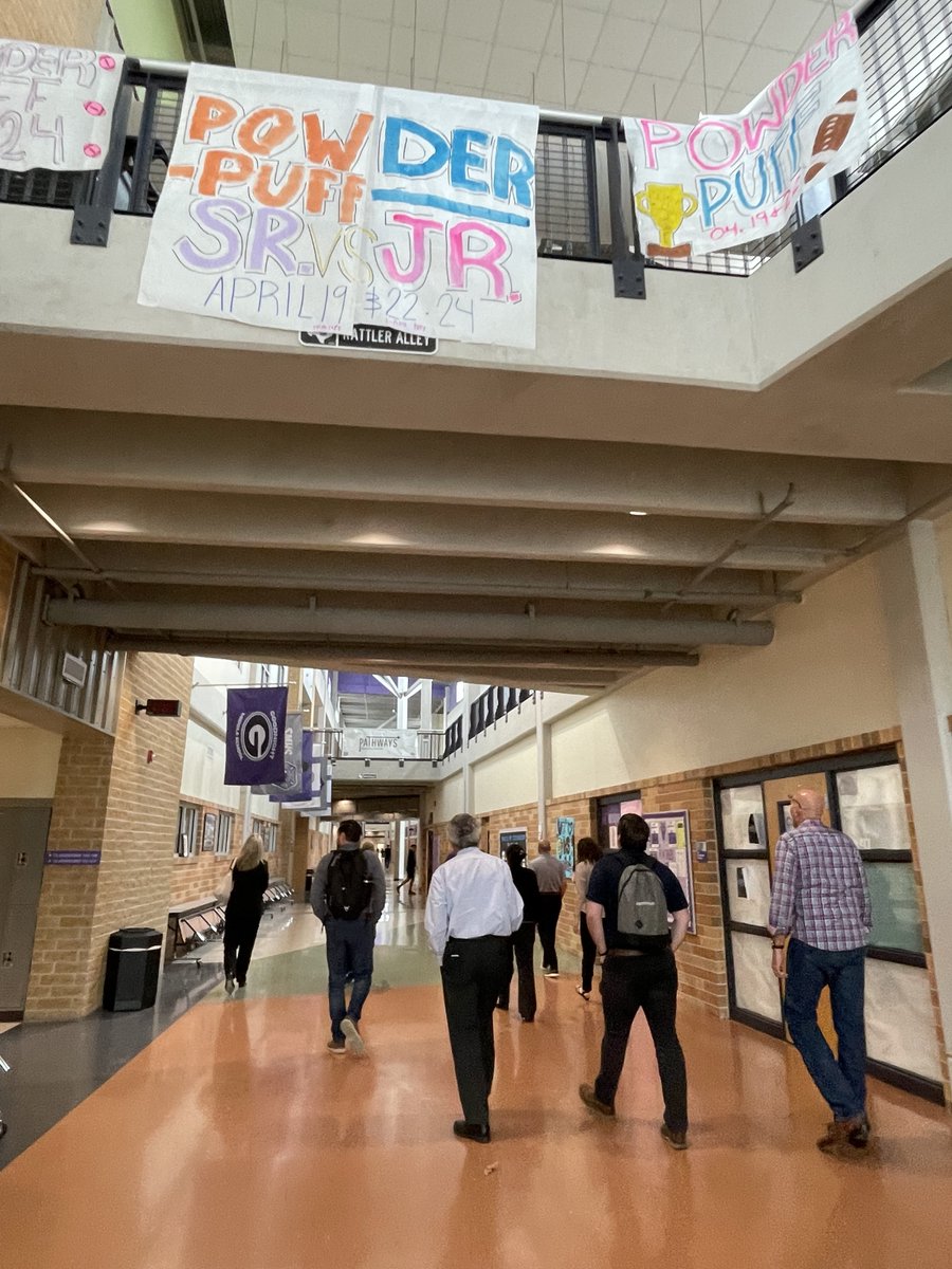Last Friday, the WSRCA team convened with our Pathway Leadership Team at @SanMarcosCISD High School to spotlight their #WorkBasedLearning experiences for CTE students. Thank you to our community partners for their invaluable support and collaboration.
#SanMarcosTX #RattlerUp #WBL