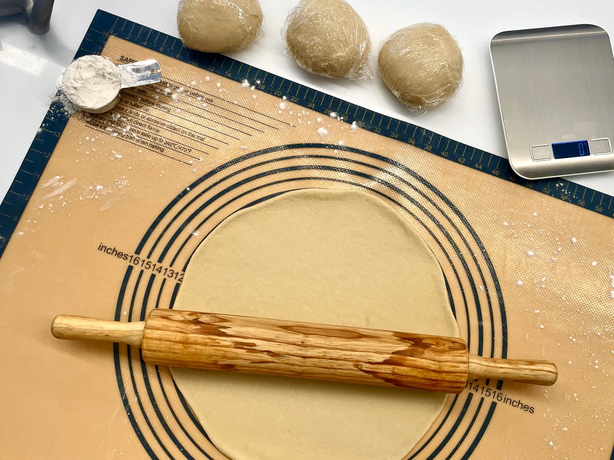 Preparing our Keto Pizza Crust!👩‍🍳🍕 Come visit us at the Bakery Showcase in Toronto May 5th and 6th!

Learn more: bakeryshowcasecanada.ca/location/toron…

#keto #pizza #bakeryshowcase #cleanlabelingredients #bakeryingredients #naturalpreservatives