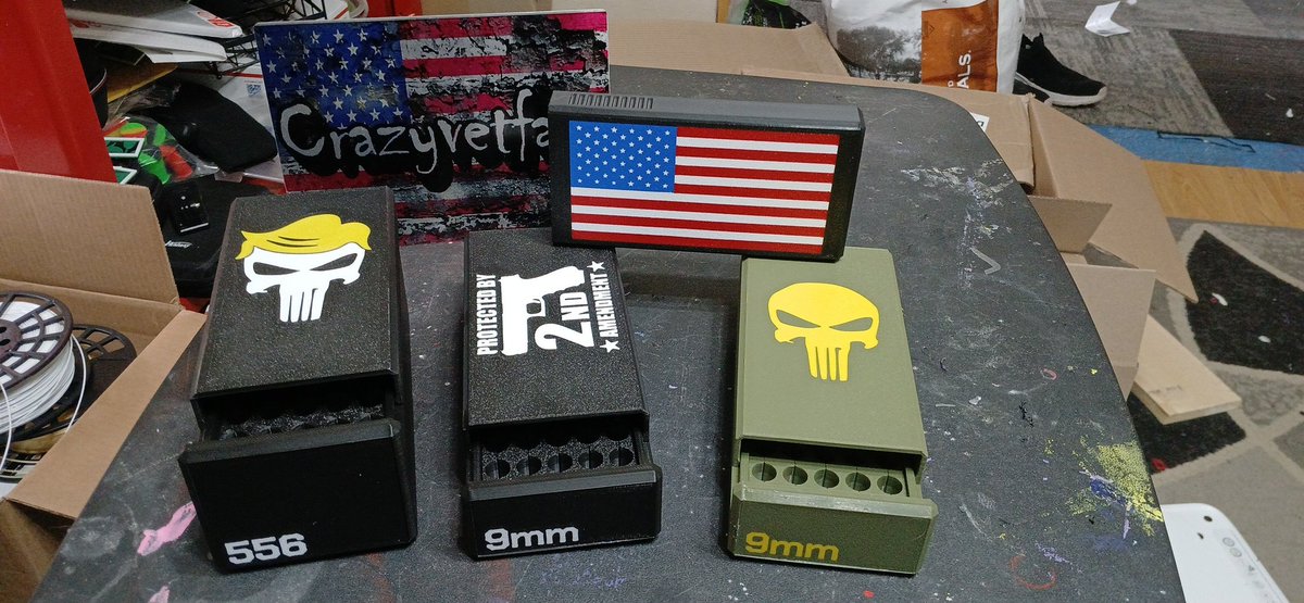 crazyvetfam's tweet photo. Still taking orders on storage crates. $25 plus shipping
@RegimentGG @aceciliahines58 @AngelEyes11357 @CoryJac86602759 @MelissaRNMBA @2A @pat @PatriotRose17 @TheyCallMeDoc1 @alienslacker
#giftidea #2a #2ADefender #Patriot https://t.co/4w2XDtwi7Q