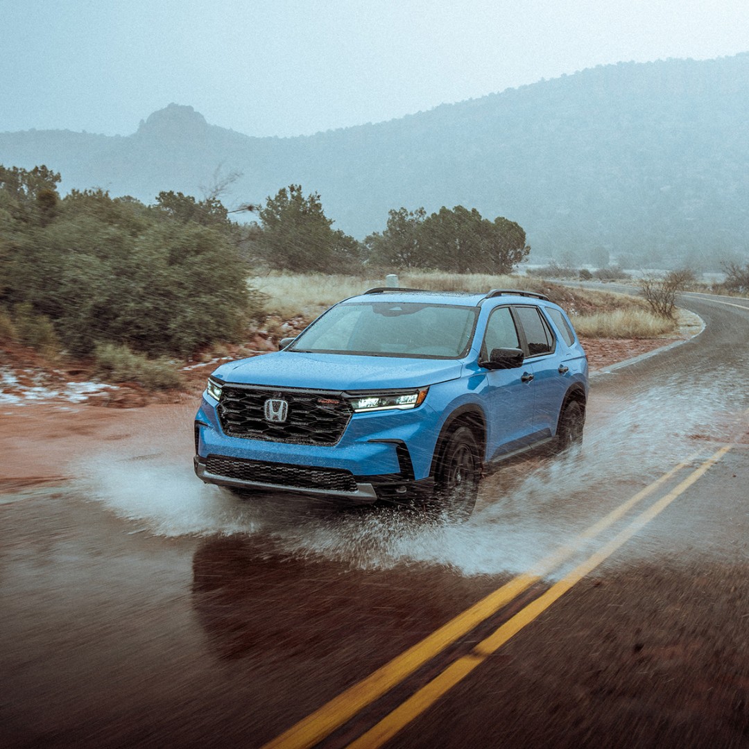 Rain or shine, the Honda Pilot is always ready for the journey ahead.☔🚗 ow.ly/saQz50QGNlA