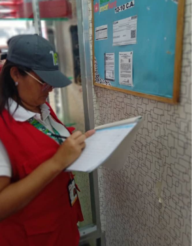 Banavihaldia's tweet photo. #BanavihAnzoátegui🇻🇪|| Visita y verificación de 14 empresas ubicadas en el sector El Carmen del municipio Simón Bolívar.
Despliegue de trabajo donde se orientó sobre los procesos ante el #FAOV, asimismo, se instó a los empleadores morosos a ponerse al día. https://t.co/HVxGDLvaQ0