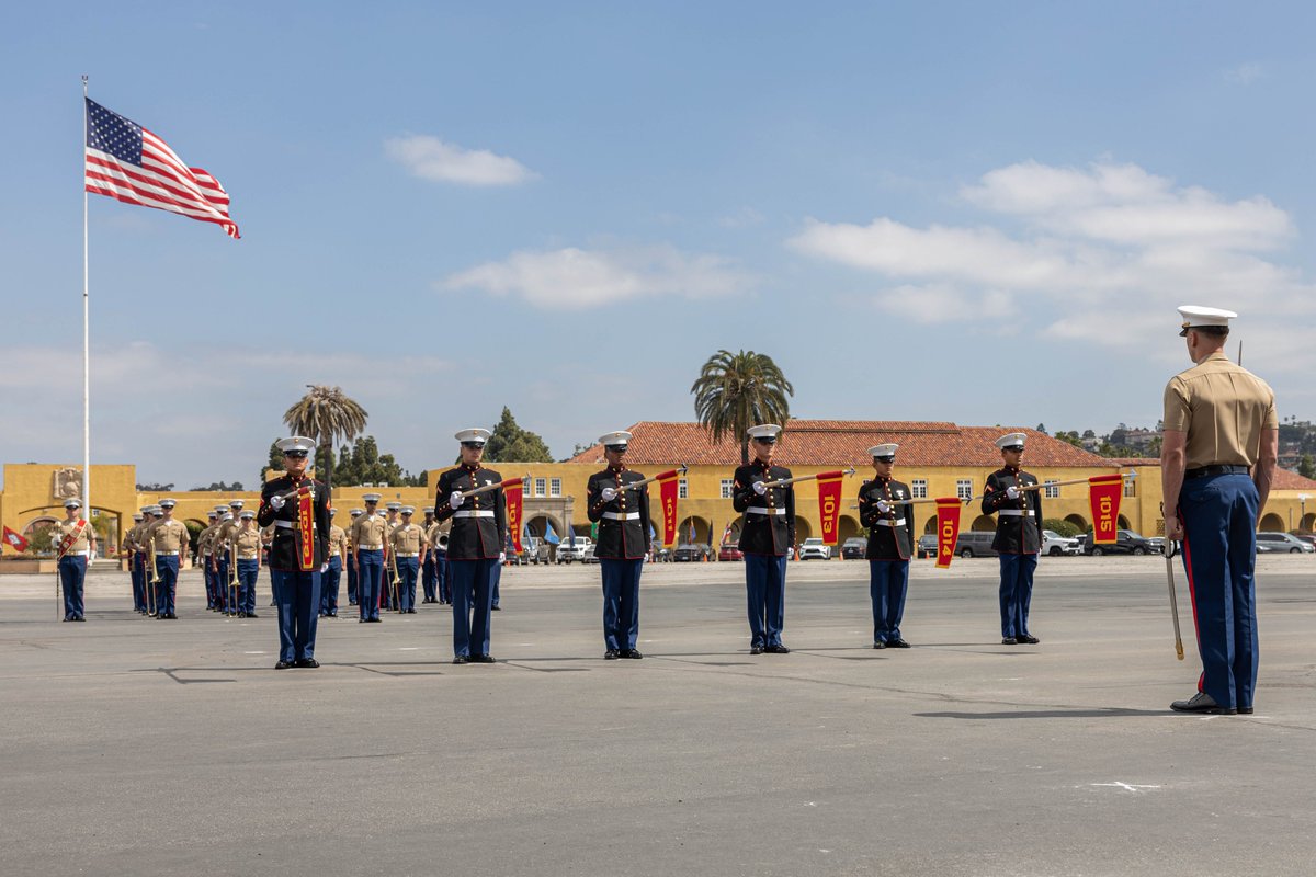 Congratulations to the #Marines of #Alpha Company, 1st Recruit Training Regiment, who recently graduated from #MCRD #SanDiego! Welcome to the Corps! Best wishes as you all continue your journey at @SOI_W_Pendleton, @MCIWPendletonCA. @USMC @USMarineCorps