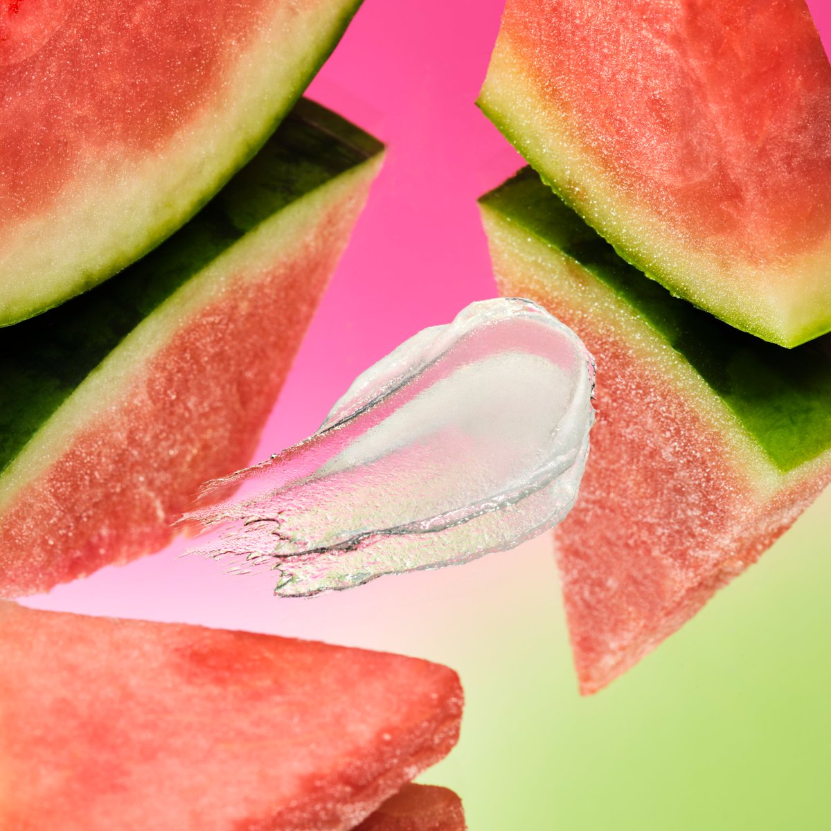 Imagine if Glow Recipe's best-selling Watermelon Glow Niacinamide Dew Drops were transformed into a convenient SPF stick...🍉💕 What would you Dew? Stay tuned for something BIG on the horizon...👀 xoxo Glow Recipe