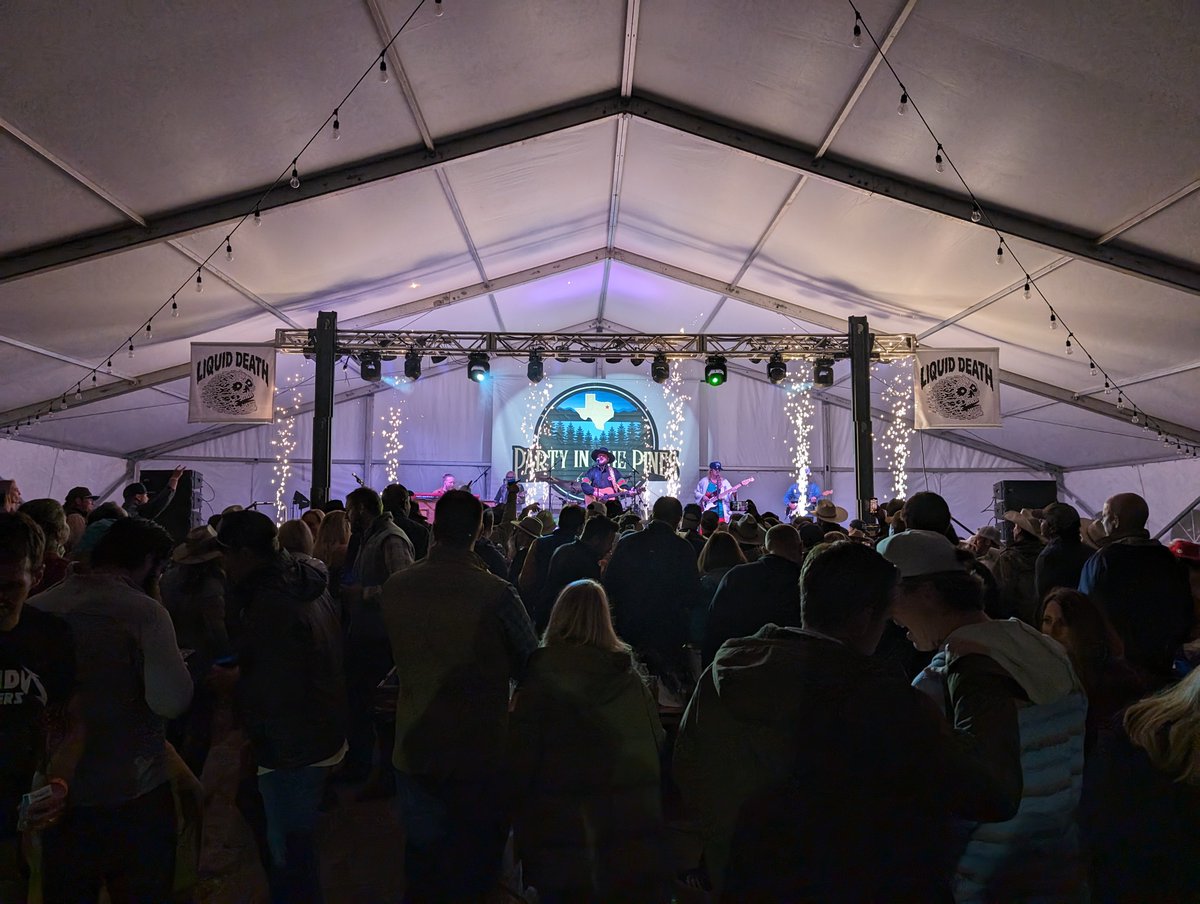 In_Depth_Events's tweet image. 📢Last week at In Depth Events! 🎸

An amazing under-tent event - and our new favorite festival! This invitation only 420 event was a private festival on private property in Mineola, Texas. ✨