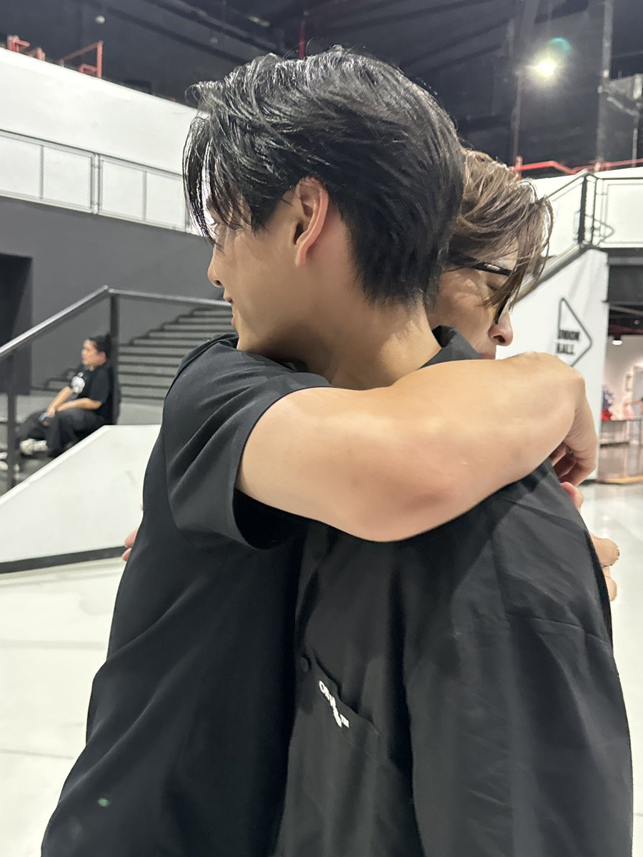 อันโดรเมด้า ชุน (@chenrcj) on Twitter photo 