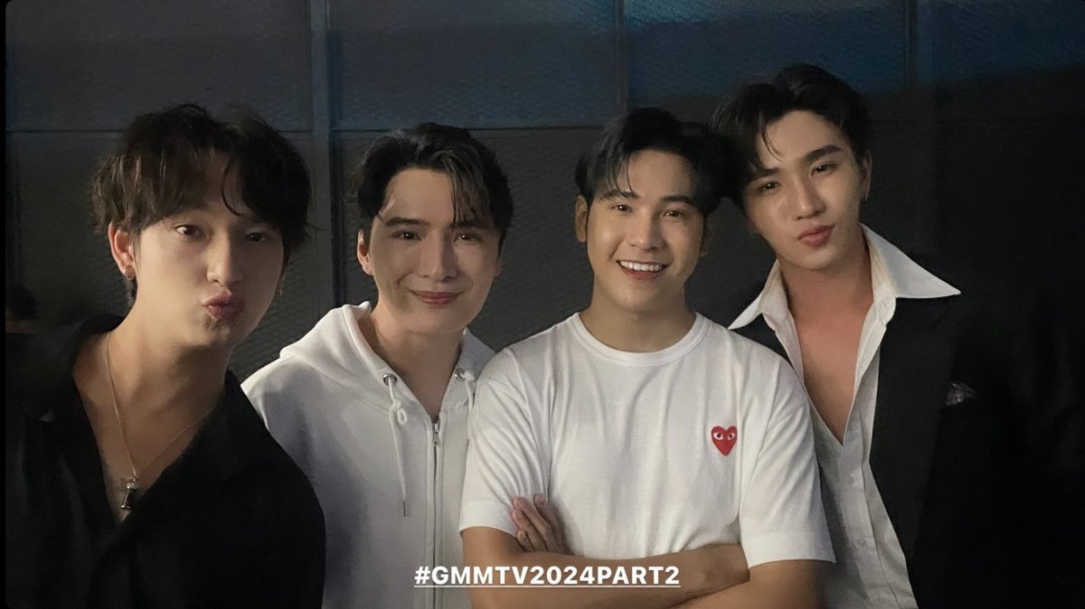 SsOdA_a2's tweet photo. พี่คริสพี่สิง น้องเพิ้ดน้องชิม่อน🥹🥹

#GMMTV2024PART2 https://t.co/hINoeFat1r