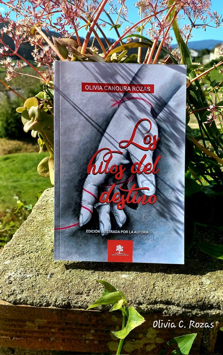 LivOcr's tweet photo. #SantJordi2024 #23Abril #DiaDelLibro2024 #loshilosdeldestino #oliviacrozas #LeerEsVivir #libros #BookDay #book #leer https://t.co/Wg5eenJKDH