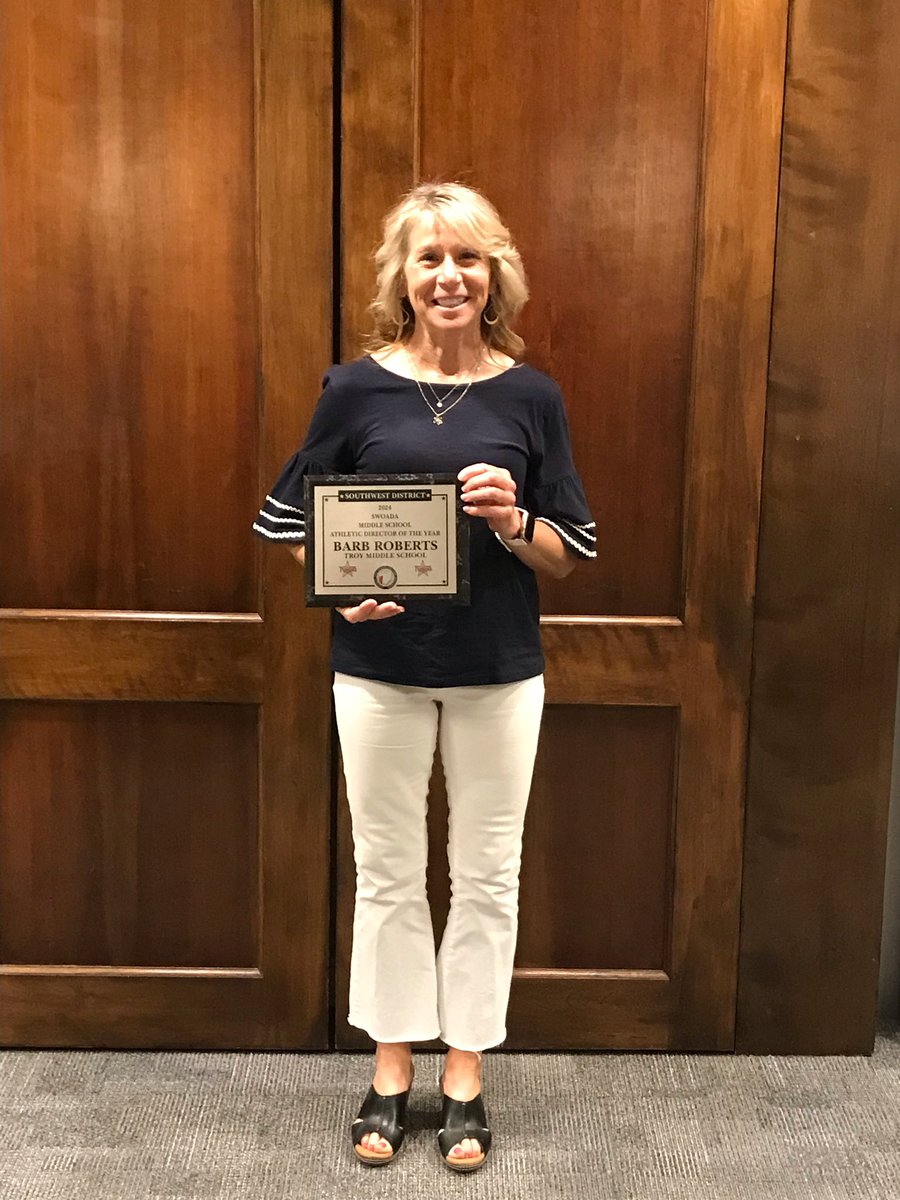 Congrats @troyhstrojans Barb Roberts on earning 2024 SWOADA MS AD of the Year! @ohioiaaa