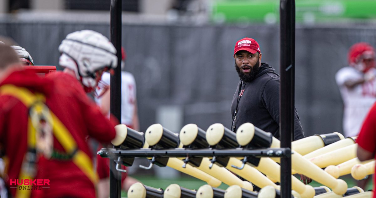 Tuesday was #Huskers running backs day. OC Marcus Satterfield, RB coach E.J. Barthel, and RBs Gabe Ervin Jr. and Emmett Johnson gave the latest on the room after practice. Here's a full rundown... Story: on3.com/teams/nebraska…