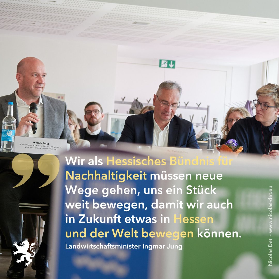 Das wichtigste Gremium der Hessischen #Nachhaltigkeitsstrategie hat auf seiner Sitzung heute in Wiesbaden eine thematische Neuausrichtung zu 'Jugend und Sport' beschlossen. Zudem wurden drei neue Mitglieder begrüßt. Mehr dazu im Post und unter umwelt.hessen.de/presse/ingmar-… #Hessen